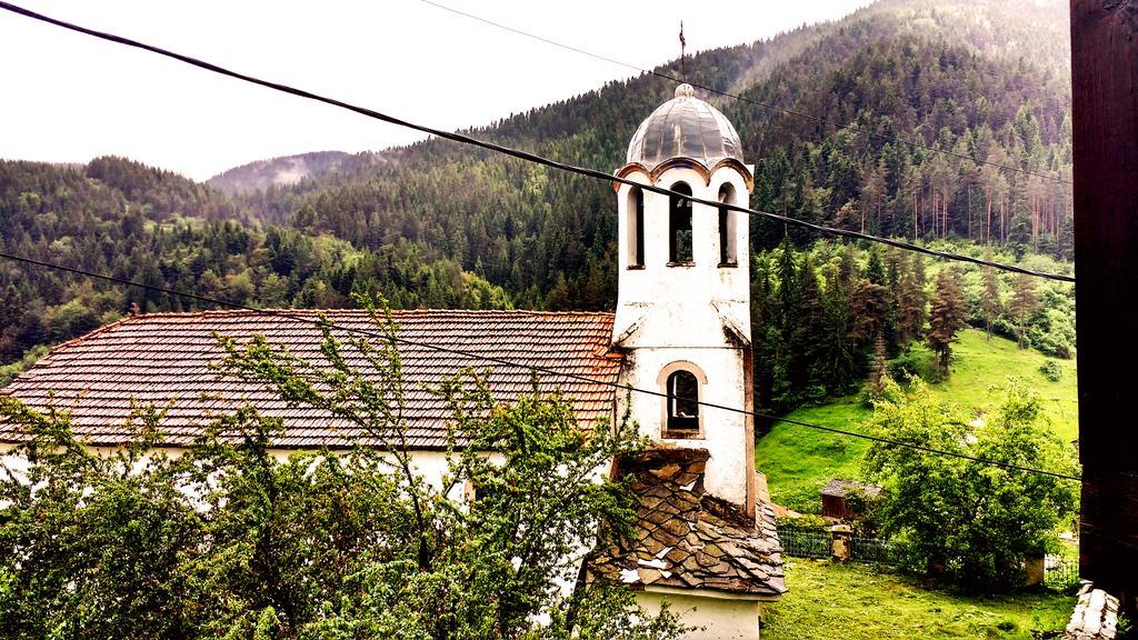 Family Hotel Valchanovata Kashta Fotinovo 外观 照片