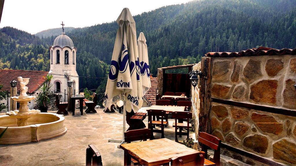Family Hotel Valchanovata Kashta Fotinovo 外观 照片
