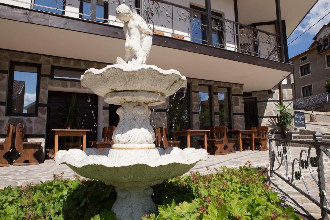 Family Hotel Valchanovata Kashta Fotinovo 外观 照片