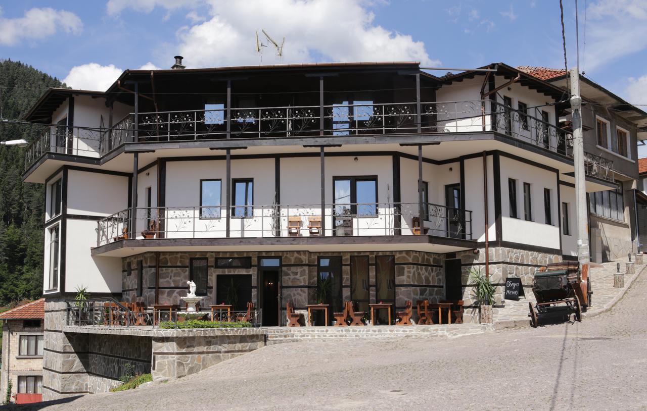 Family Hotel Valchanovata Kashta Fotinovo 外观 照片